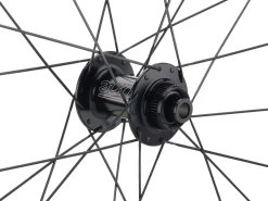 Tune Set De Roues Schwarzbrenner 45 3.0 Disc Center Lock 28" -Fournitures Pour Vélos 431405